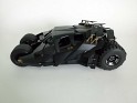 1:18 Hot Wheels Elite Batmobile The Dark Knight 2005 Negro. Subida por Francisco